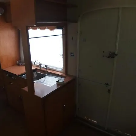 Erlebe Unseren Verein Im Geraeumigen Wohnwagen! Campingplads Feldkirchen bei Graz