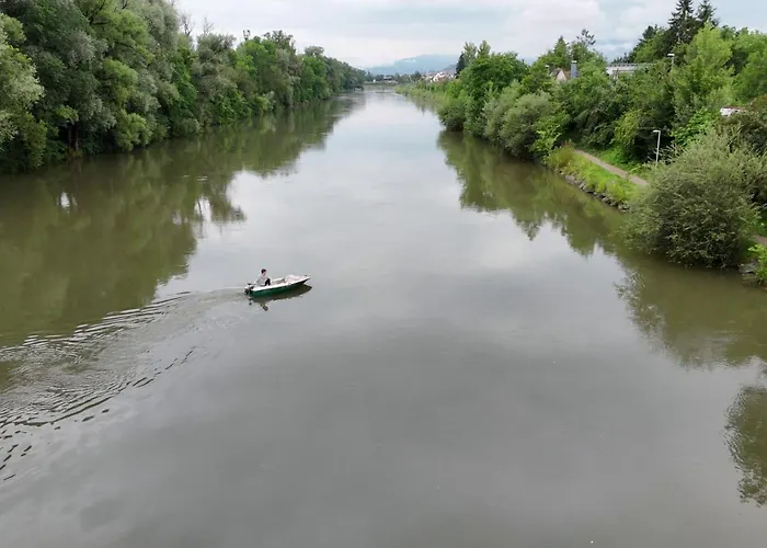 Campingplads Erlebe Unseren Verein Im Geraeumigen Wohnwagen! *